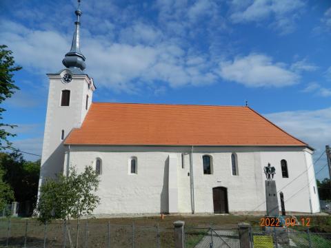 Megújult a hegyközcsatári református templom