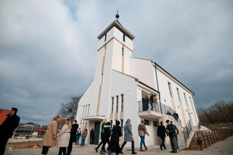 Új református templommal gazdagodott Hadad